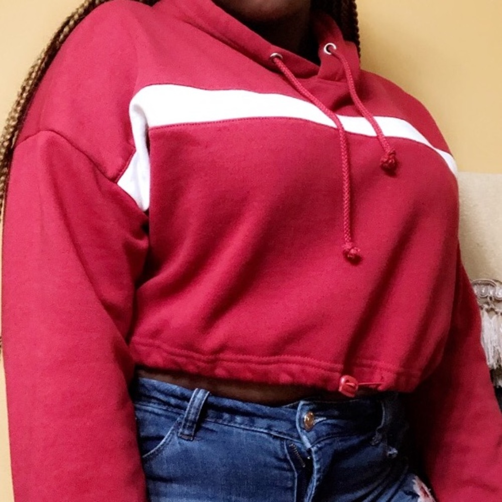 Forever 21| Red Cropped Hoodie 💫